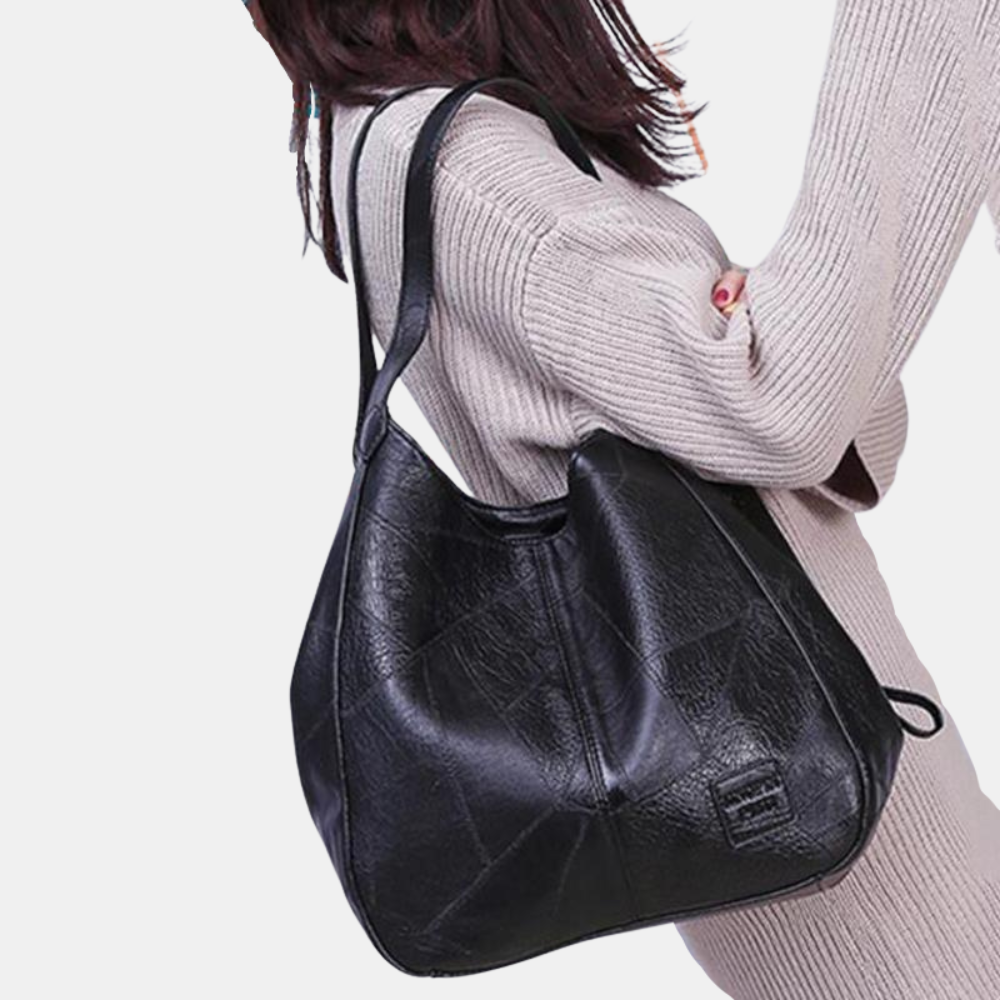 RINA | TIMELESS VINTAGE LUXURIOUS BAG