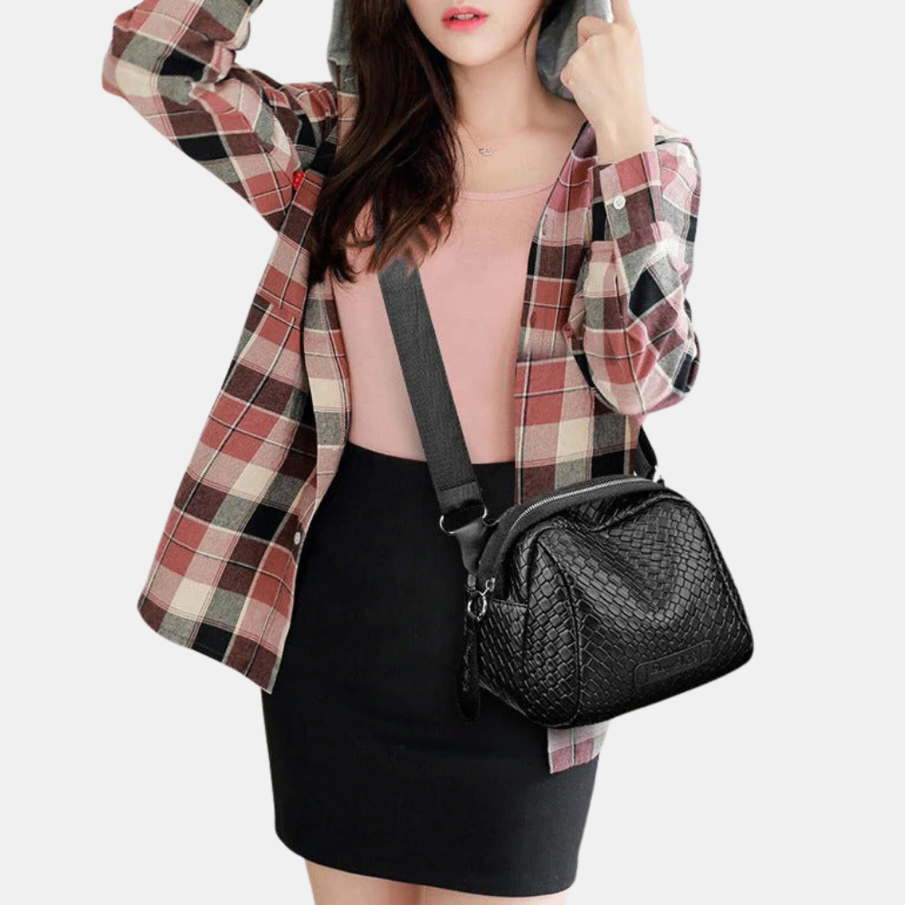 MARIZ | CHIC LIGHWEIGHT SHELL CROSSBODY BAG