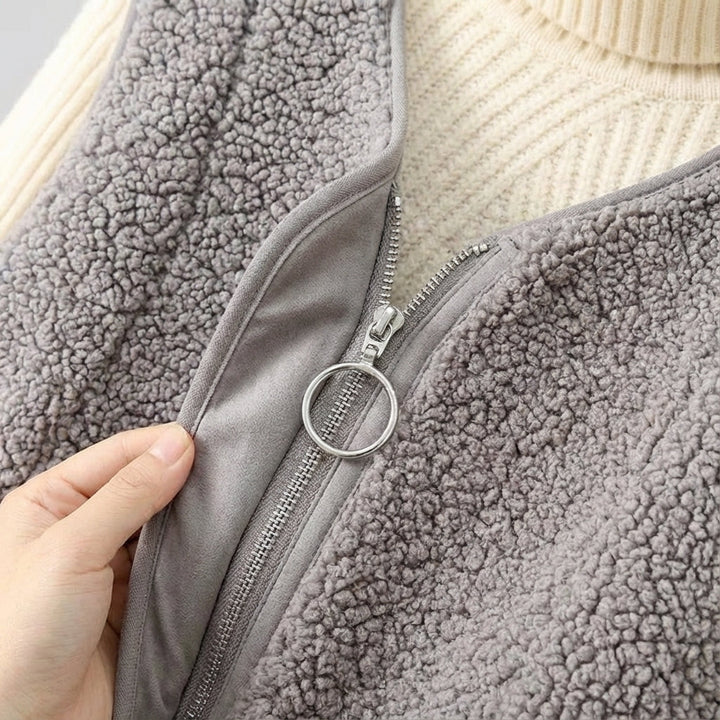 M&J | Teddy Fleece Vest