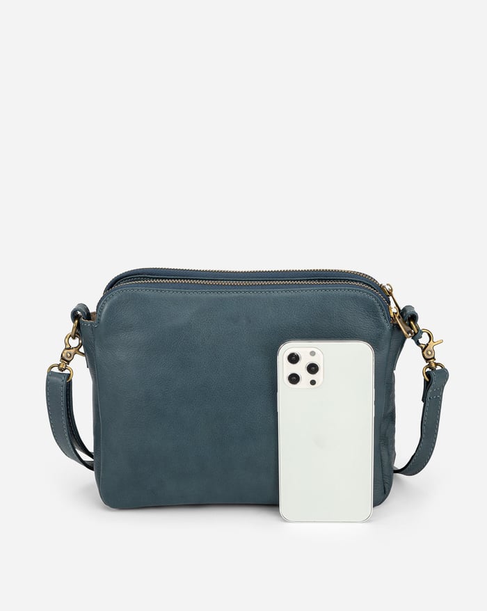 JENNIE | CHIC THREE LAYER CROSSBODY BAG