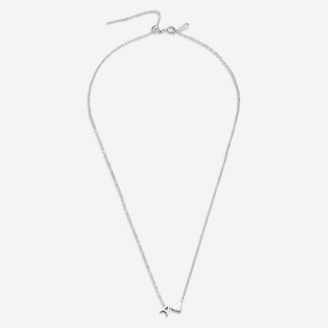 YAHNA | LETTER INITIAL SILVER NECKLACE